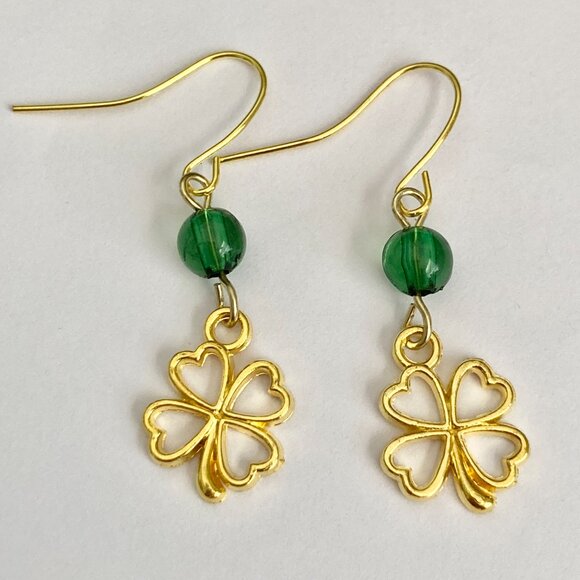 Shamrock Earrings Gold Plated Irish 4 Leaf Clover Luck Celtic St. Patricks Day - Picture 5 of 7